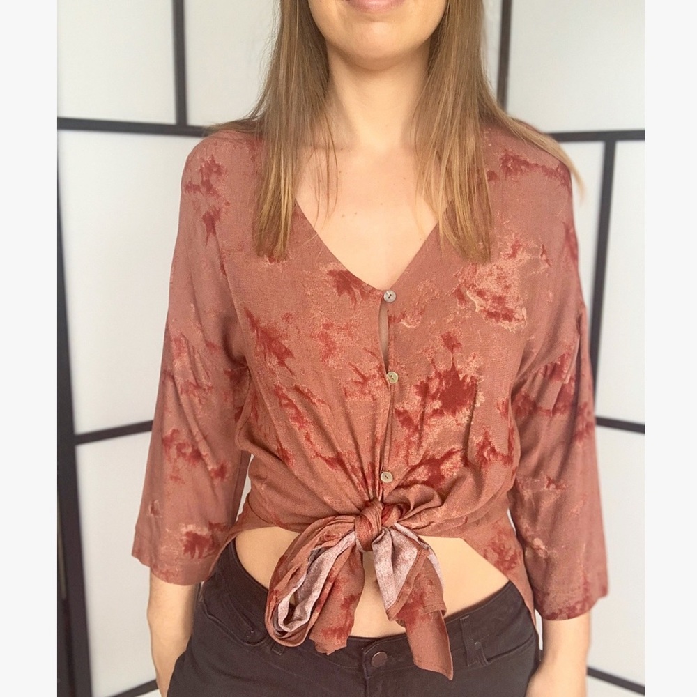 'Rusty' Tie Dye High-Low Top - Picture 6 of 8